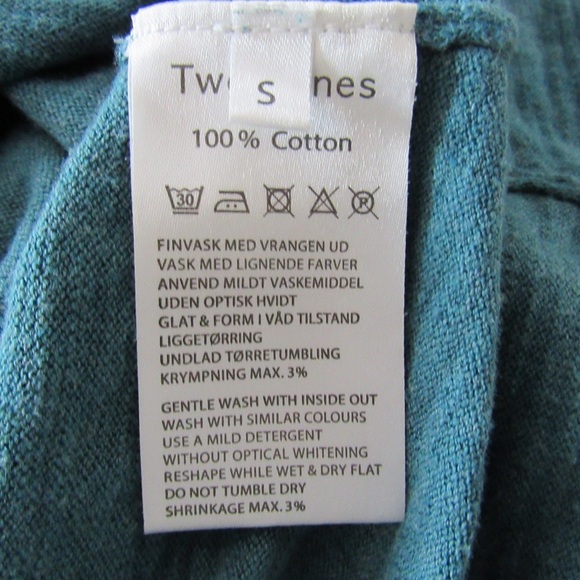 Two Danes Blue Green Striped Colorblock Sweater Size Small Lightweight Classic - Picture 8 of 9